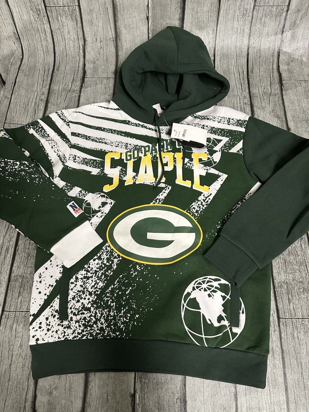 NWT Men’s NFL x Staple Green Bay Packers All Over Print Pullover Hoodie Large